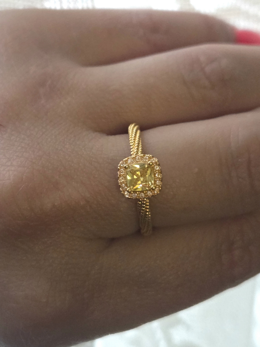 Solid Yellow Gold 18K Finger Pure Real Gold Ring. Moissanite stone 1.2ct.Jewelry